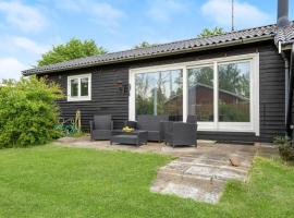 3 Bedroom Lovely Home In Kalundborg, hotel v destinaci Kalundborg