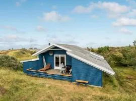 Cozy Home In Frstrup With Kitchen