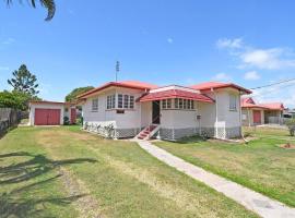 Family Tides, hotel in Urangan