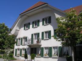 Auberge de la Croix Blanche, hotel v destinaci Villarepos