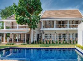 Chic stay HANA Boutique hotel, hotel in Luang Prabang