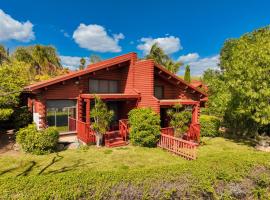 Ein Harod Country Lodge، فندق في ‘En H̱arod