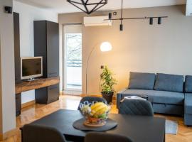 Dora, ξενοδοχείο με πάρκινγκ σε Μπορ