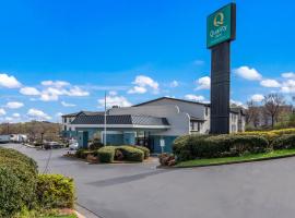 Quality Inn Marietta near Dobbins ARB, hotel v destinaci Marietta