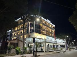 UJVARA HOTEL, hotel in Golem