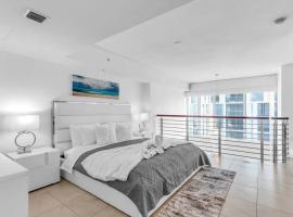 Sublime Views 2BR double balcony loft, bolig ved stranden i Miami