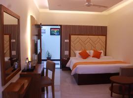 Grand Castle Hotel & Resturant, hotel with parking in Comilla
