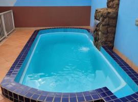Casa com piscina para 6, отель в городе Рибейран-Прету