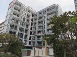 Neo2 condo jomtrin beach