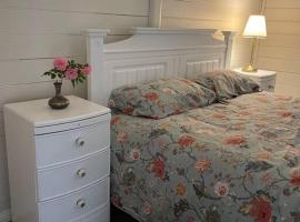 Taree CBD cottage apartments, cottage a Taree
