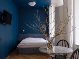 MIRO Rooms - quiet chic, free parking, self check-in, serviced apartment in Rīga
