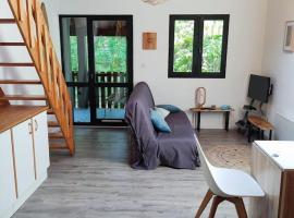 Studio maubuisson lac/océan 4/6 personnes، شقة في كاركان