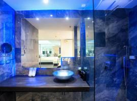 PATONG TOWER EXCLUSIVE FAMILYs SEA VIEW 2026, hotel sa Patong Beach