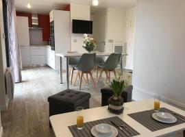 Espelette la vallee des noyers, Hotel in Lhommaizé