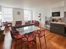 Host & Stay - Number Ten at Carlill