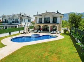 Stunning 4 bedrooms Luxury Villa Kaan Dalyan