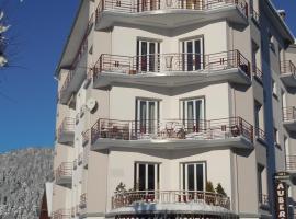 Les 4 Montagnes, hotel v destinácii Villard-de-Lans