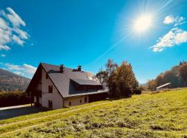 Chata Boubín, Hotel in der Nähe von: Kubova Huť Lift C, Kubohütten