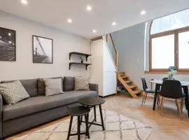 S11 - Stylish Prime,Location, by BQA