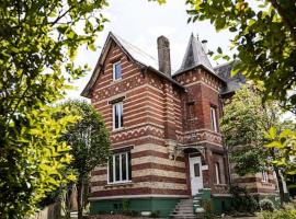 La Villa de l'Etoile 10 personnes: Forges-les-Eaux şehrinde bir otel