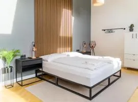 MyFlat - Bright Apartment near Central Station