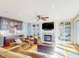 At Ease On Long Sands, cottage in York Beach