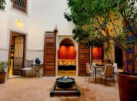 Riad 92 - Architect's Riad in the Exclusive Dar El Bacha