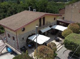 Lucia Luxury Studios & Appartment, хотел в San Michele di Serino