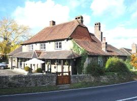 The Handsome Pig, hotell sihtkohas Fernhurst
