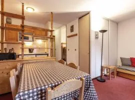 Studio de standing calme à Val-d'Isère, proche du centre, sans WIFI ni parking - FR-1-694-288