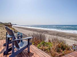 Driftwood Bungalow، بنغل في Gleneden Beach
