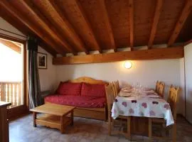 Appartement 6 Pers au Centre de Lanslevillard, Proche Pistes - Résidence Les Essarts - FR-1-508-72