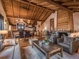 Duplex central à Courchevel avec cheminée, balcon, et WIFI - FR-1-575-147