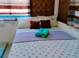 REYANS HOME STAY, hotel Moalboalban