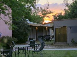 Mandara - Country Lodging, lemmikloomas&otilde;bralik hotell sihtkohas Urim