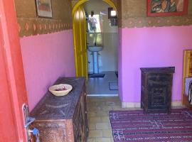 Jnanedar diafa, hotel v destinaci Zagora