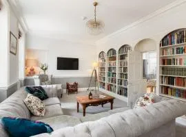 6 Bedroom City Centre Georgian Town House - Abbey & Baths-2 min walk