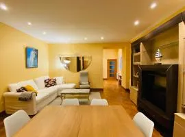 Casa Naranja - Centrally located, spacious, unique