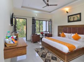 LA Riqueza Dhanolti View - Mountain View Rooms - Near to Eco Park & Surkanda Devi Temple, Hotel in Dhanaulti