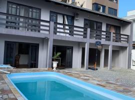 Bom Sossego, rum i privatbostad i Joinville