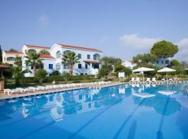 Govino Bay, hotel with pools in Gouvia