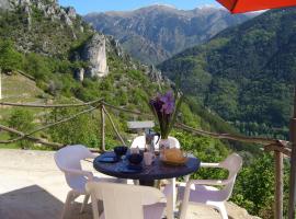 La Capretta, hotel with parking in Roquebillière