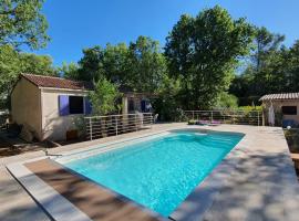 Le chêne Vert – hotel w mieście Vidauban