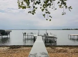 Sandy Feet Retreat on Big Spirit Lake