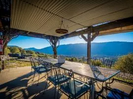 Fairy Tale 13-acre Sunset Villa at Windy Gap Valley near Yosemite