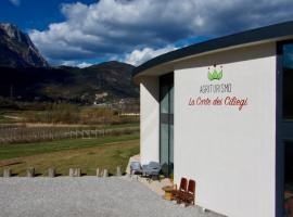 Agritur La Corte dei Ciliegi, penginapan di ladang di Trento