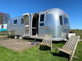 American Airstream Terra Incognito, camping in Westerland