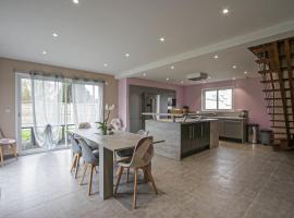 Kokana modern holiday home, ξενοδοχείο σε Englesqueville-la-Percée