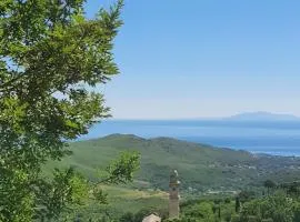 Casa l'Ortulanu、SiscoのB&B