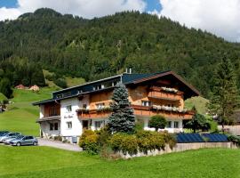 Haus Alpina, pensionat i Au im Bregenzerwald